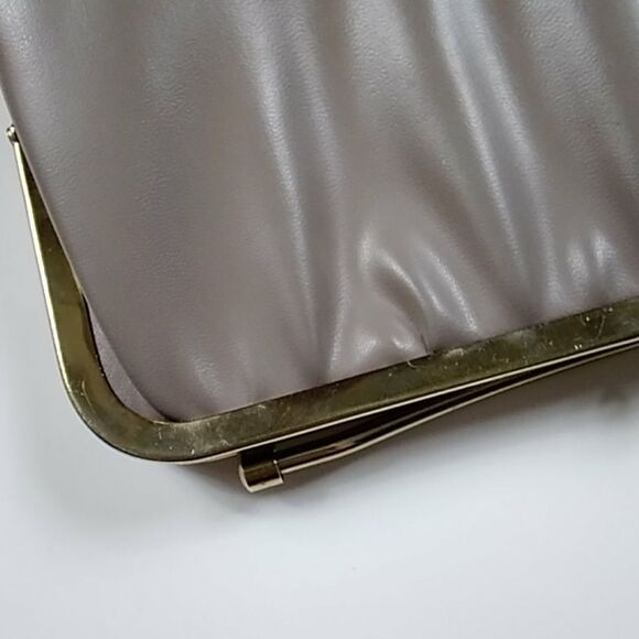 Vintage Handbags - Picture 11 of 14